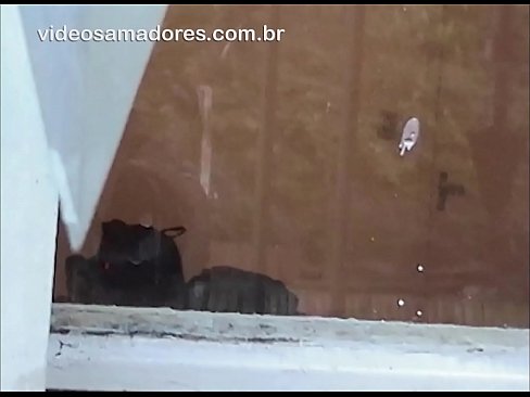 ❤️ Kåd mand ser sin kæreste med en anden fyr, optager en kneppevideo uden at forstyrre parret Sex video at da.ttsex.ru ❌