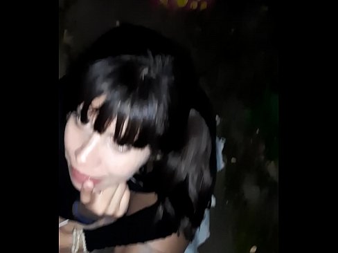 ❤️ På gaden hævet penis i bytte for slik Sex video at da.ttsex.ru ❌