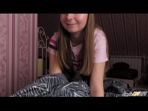 ❤️ Blondie sutter sin bedste veninde dybt og får kaskade i munden Sex video at da.ttsex.ru ❌